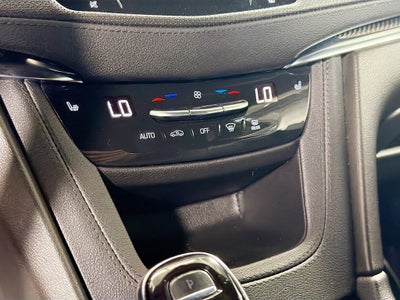 2022 Cadillac XT5 Sport