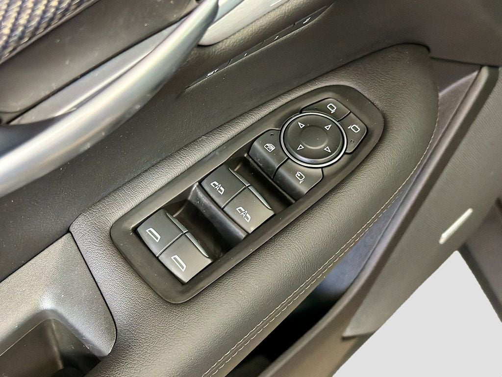 2024 Cadillac XT5 Sport