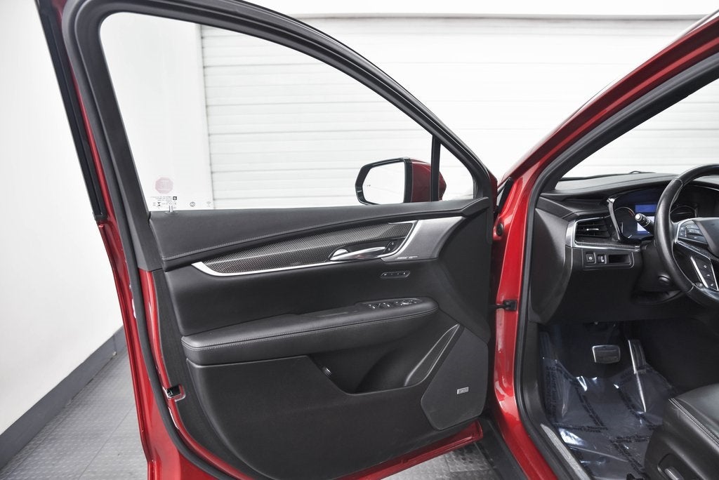 2021 Cadillac XT5 Sport