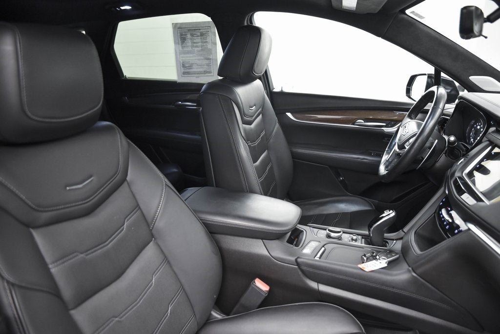 2023 Cadillac XT5 Sport