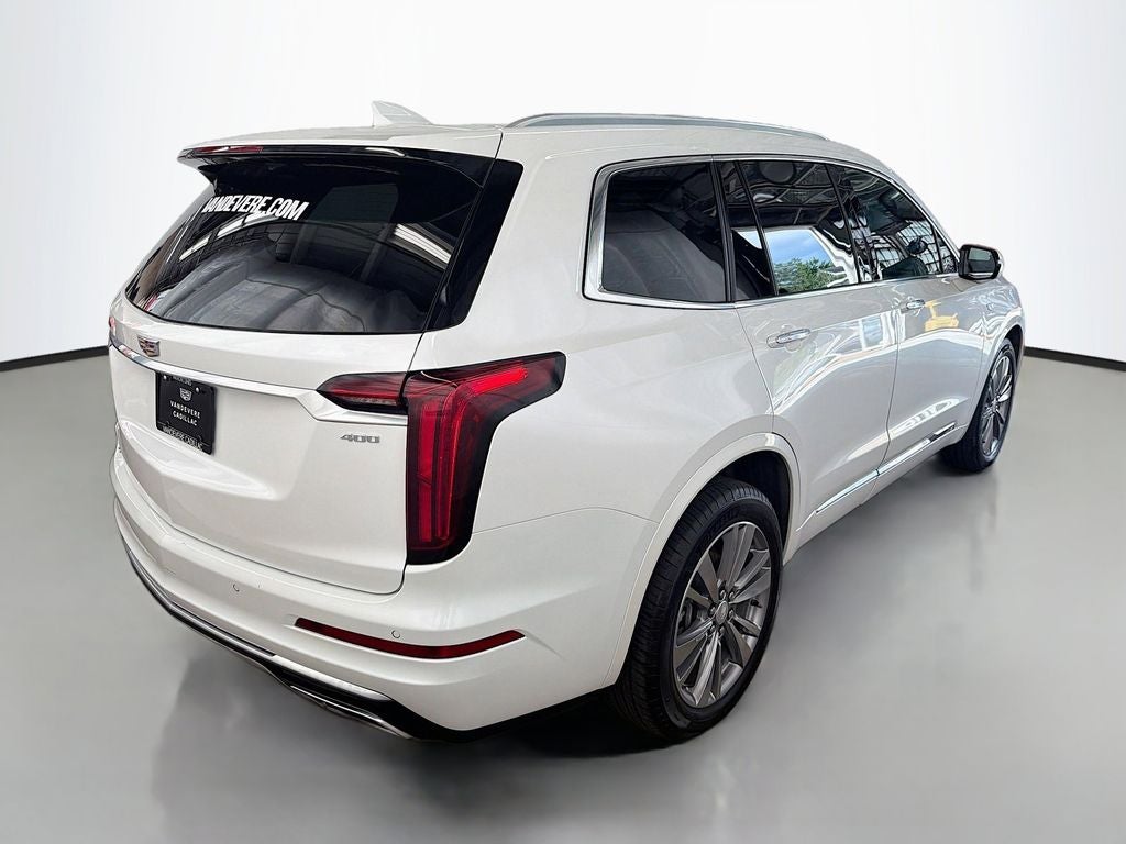 2022 Cadillac XT6 Premium Luxury