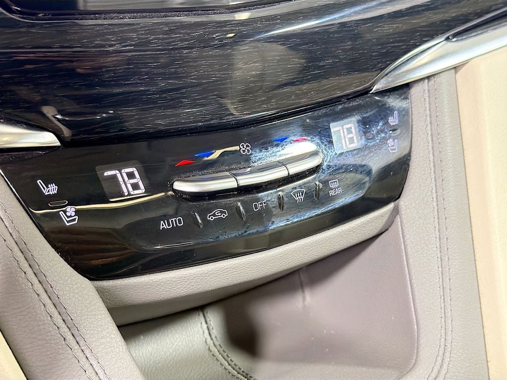 2021 Cadillac XT6 Premium Luxury