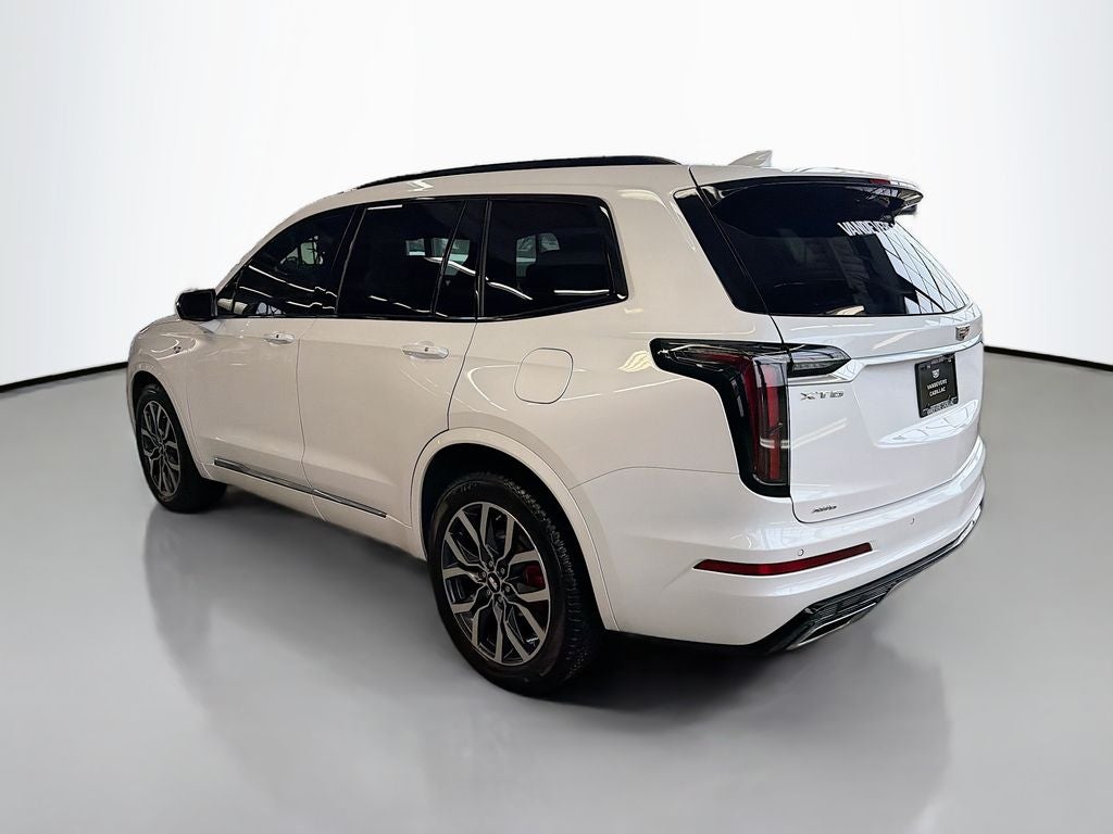 2022 Cadillac XT6 Sport
