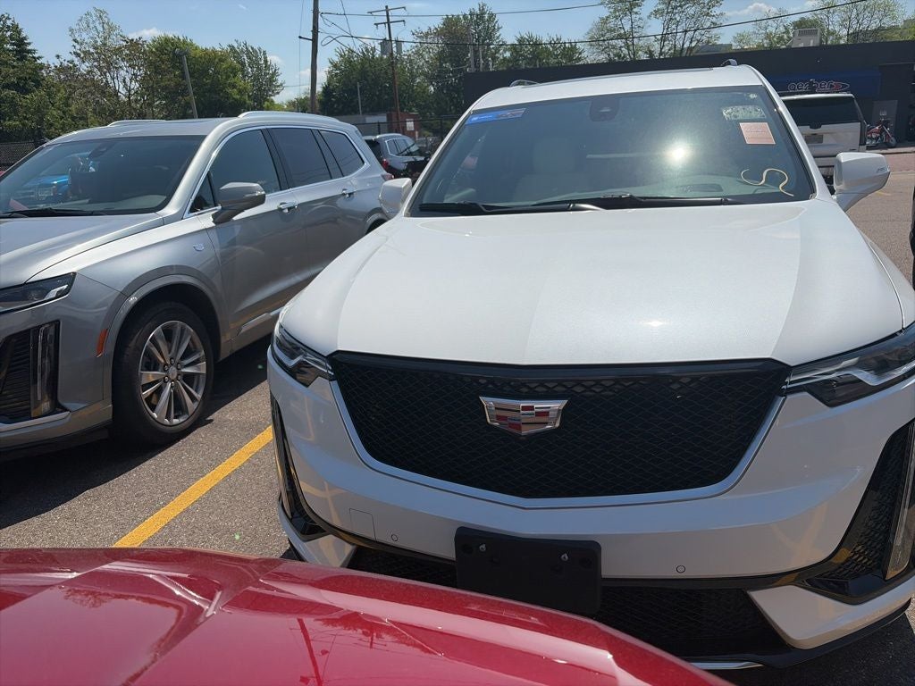 2024 Cadillac XT6 Sport
