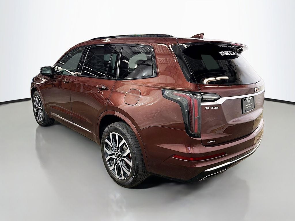 2022 Cadillac XT6 Sport