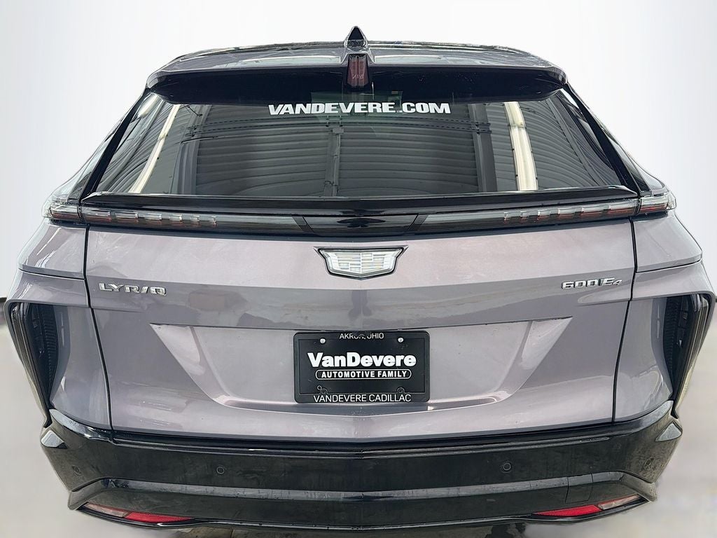 2024 Cadillac LYRIQ Sport