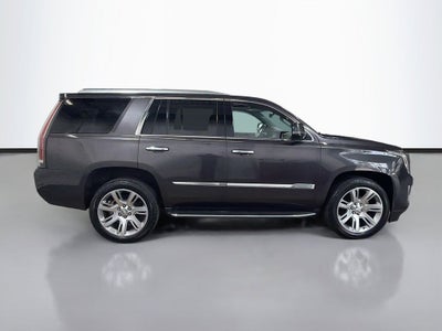 2017 Cadillac Escalade Luxury