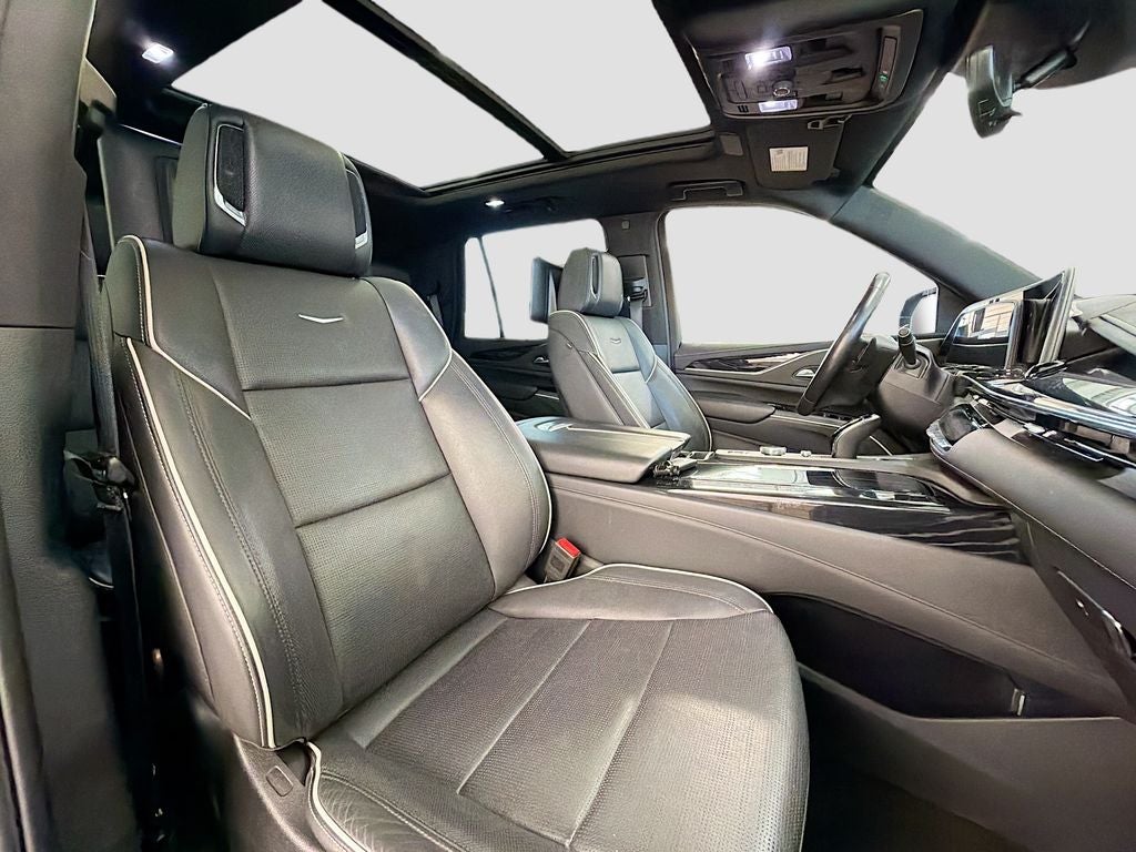 2023 Cadillac Escalade Sport