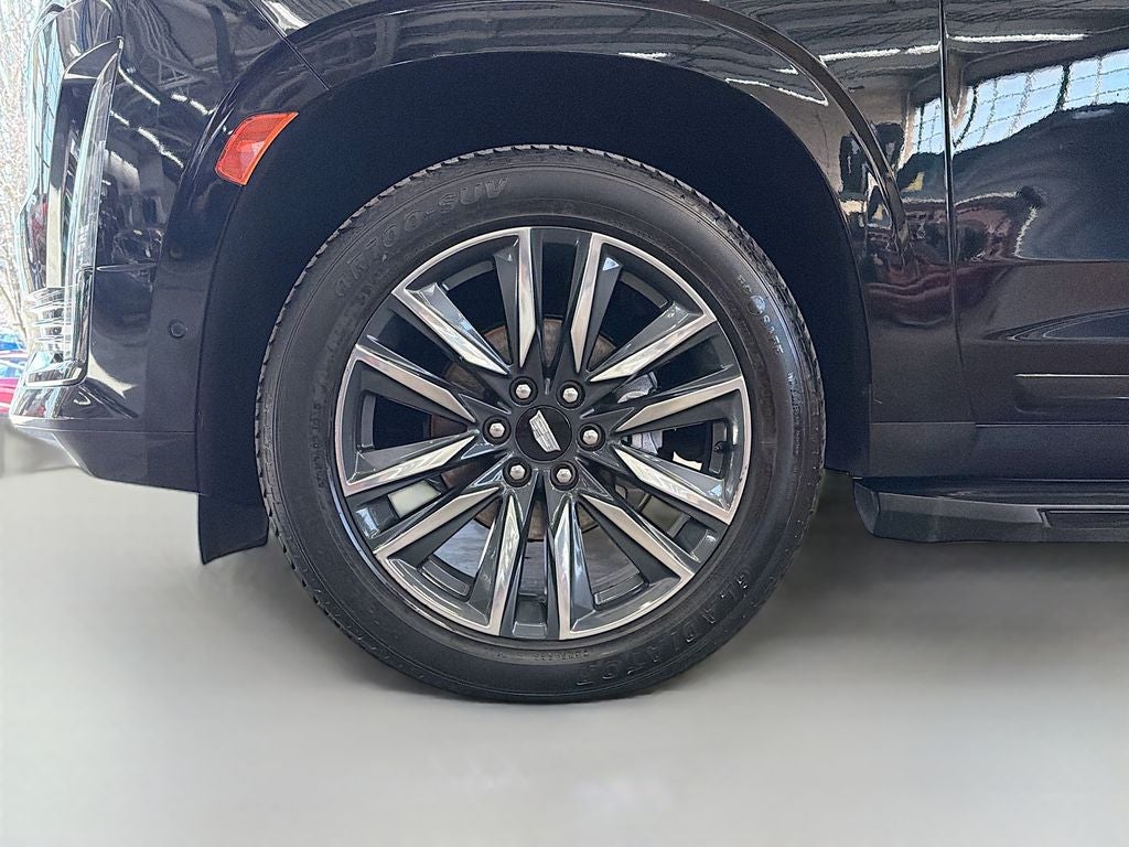 2023 Cadillac Escalade Sport