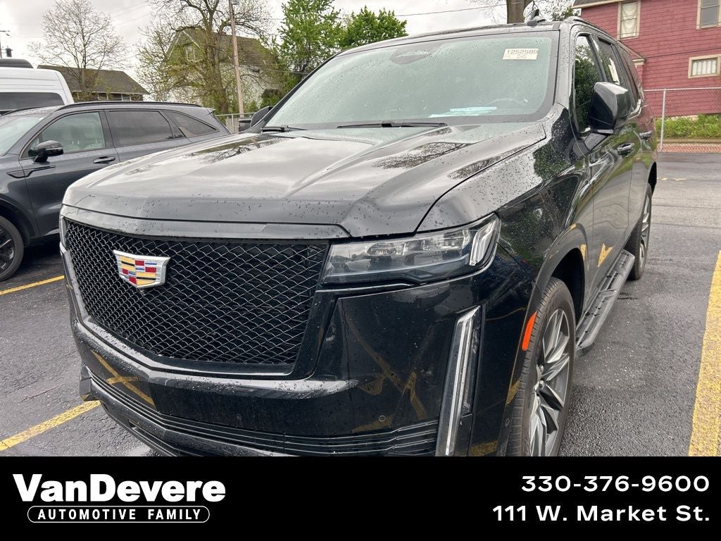 2023 Cadillac Escalade Sport