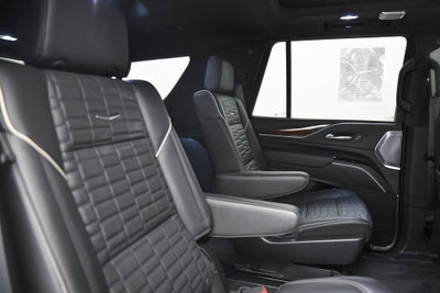 2022 Cadillac Escalade Sport Platinum