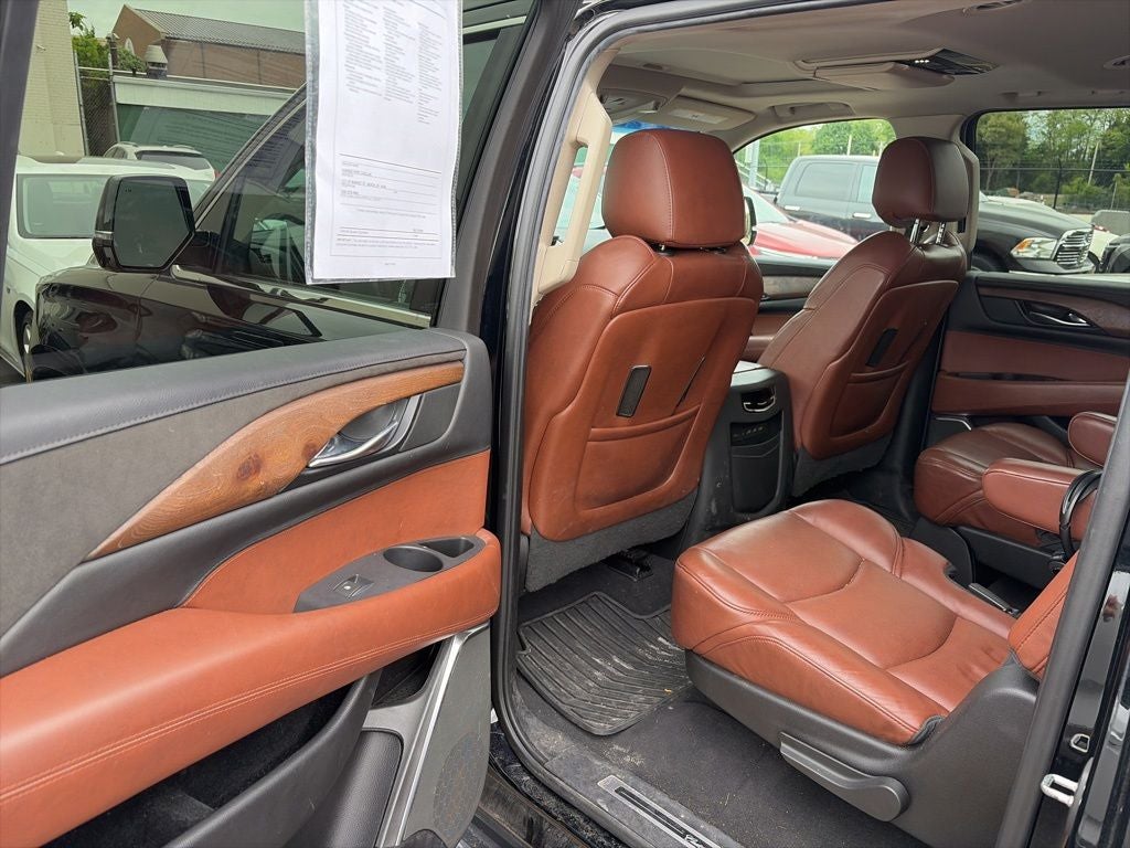 2019 Cadillac Escalade ESV Luxury