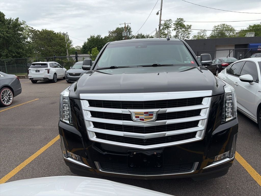 2019 Cadillac Escalade ESV Luxury