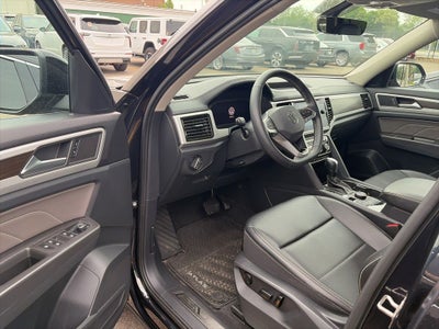 2022 Volkswagen Atlas 2.0T SE w/Technology