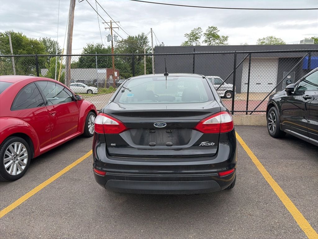 2014 Ford Fiesta SE