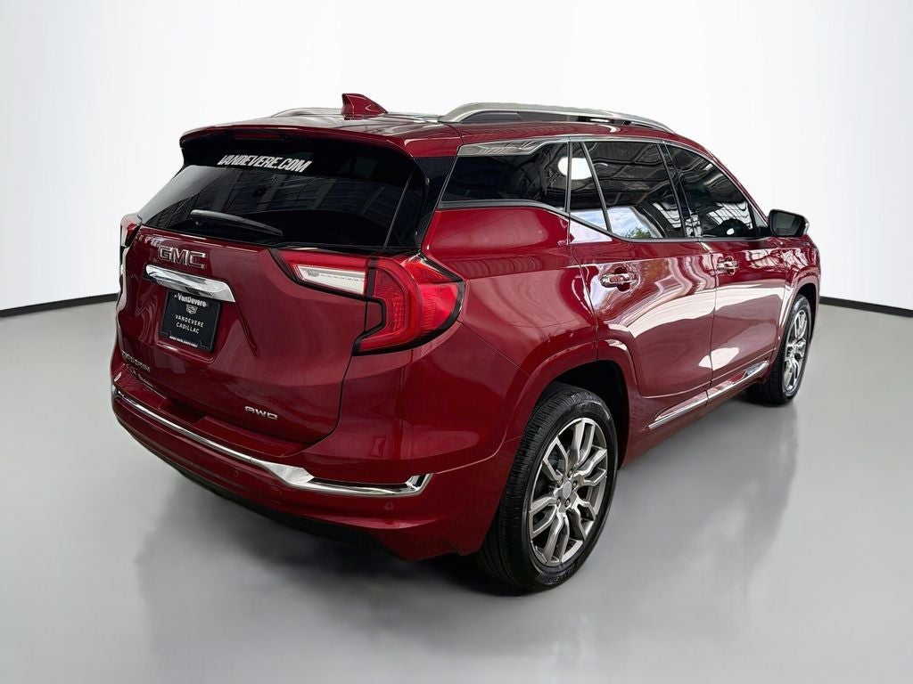 2023 GMC Terrain Denali
