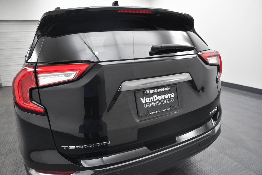 2024 GMC Terrain AT4
