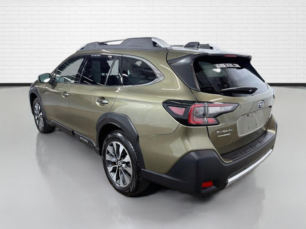 2025 Subaru Outback Touring XT
