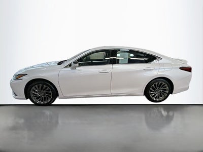 2024 Lexus ES 300h Luxury