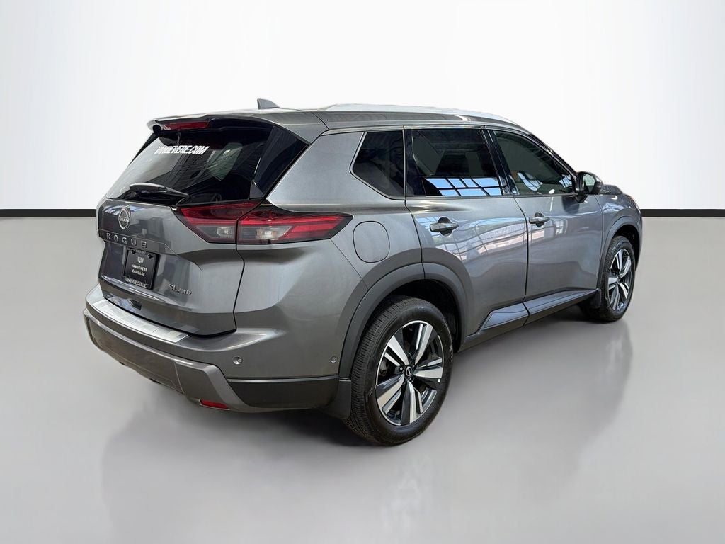 2024 Nissan Rogue SL