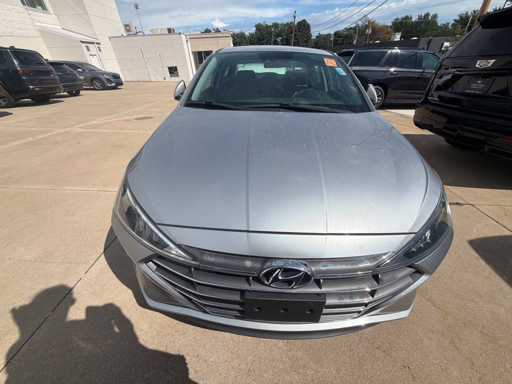 2020 Hyundai Elantra SE