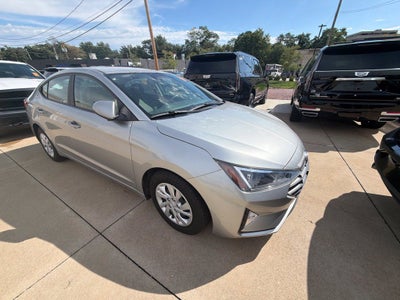 2020 Hyundai Elantra SE