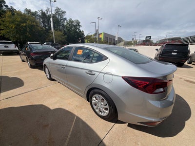 2020 Hyundai Elantra SE