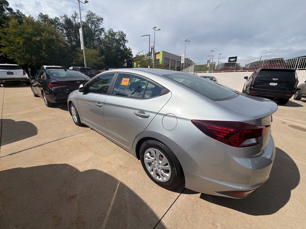 2020 Hyundai Elantra SE