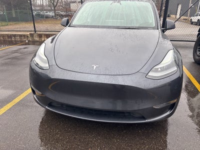 2024 Tesla Model Y Long Range