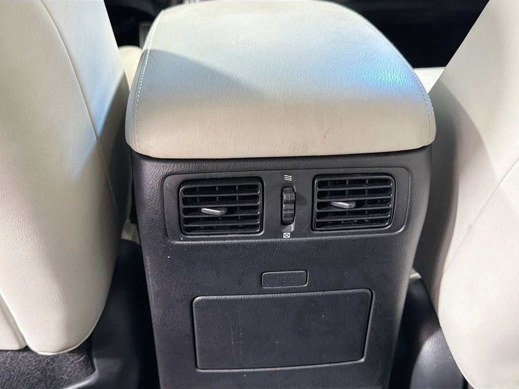 2016 INFINITI Q70 3.7X