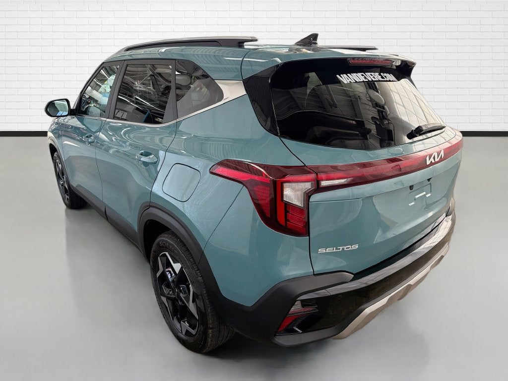 2025 Kia Seltos EX