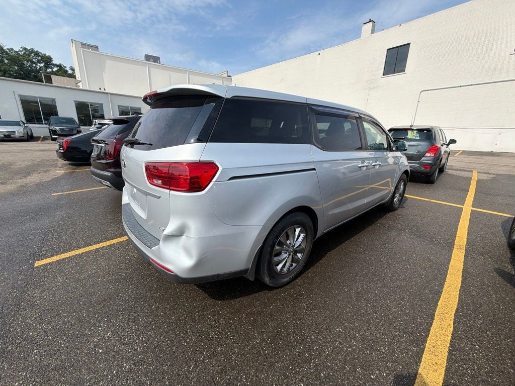 2019 Kia Sedona LX