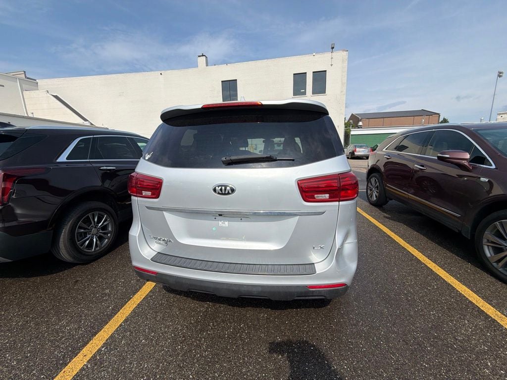 2019 Kia Sedona LX