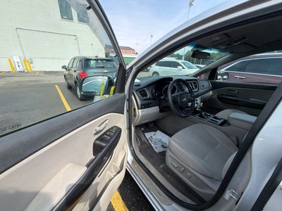 2019 Kia Sedona LX
