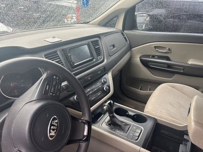 2015 Kia Sedona LX