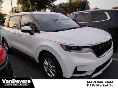 2024 Kia Carnival LX
