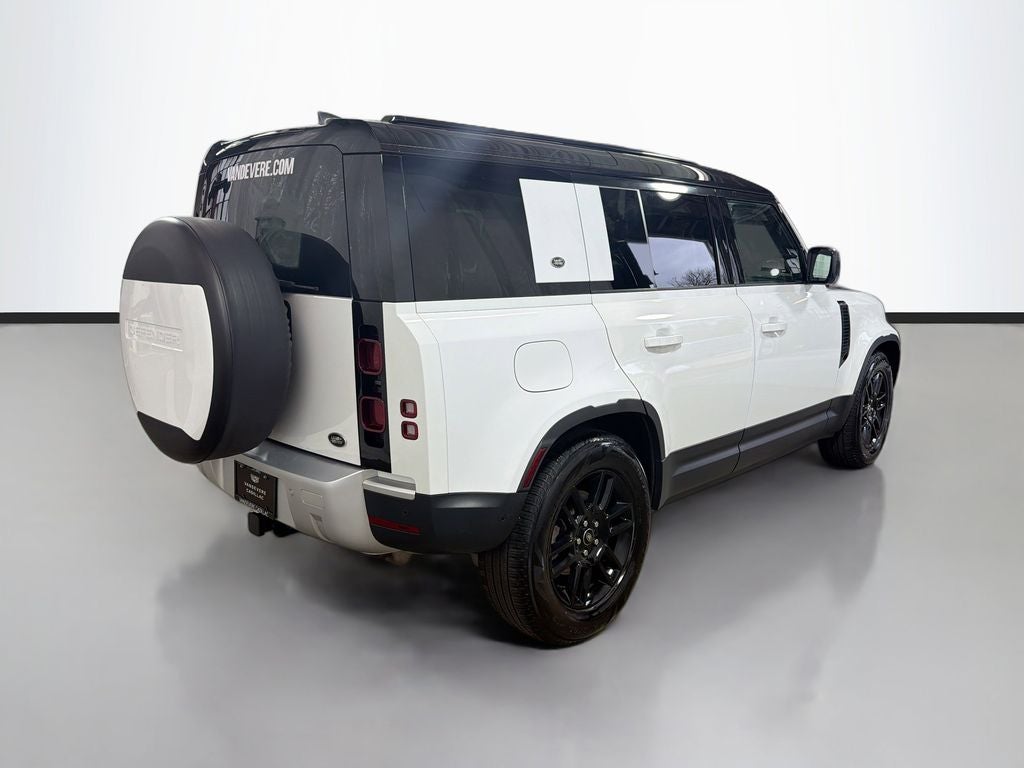 2022 Land Rover Defender 110 S