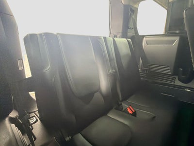 2022 Land Rover Defender 110 S