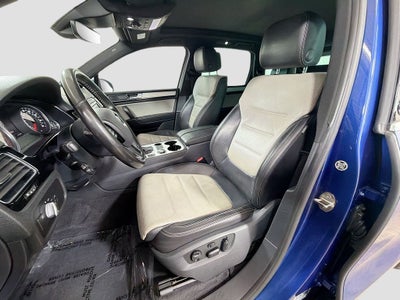 2017 Volkswagen Touareg V6 4Motion