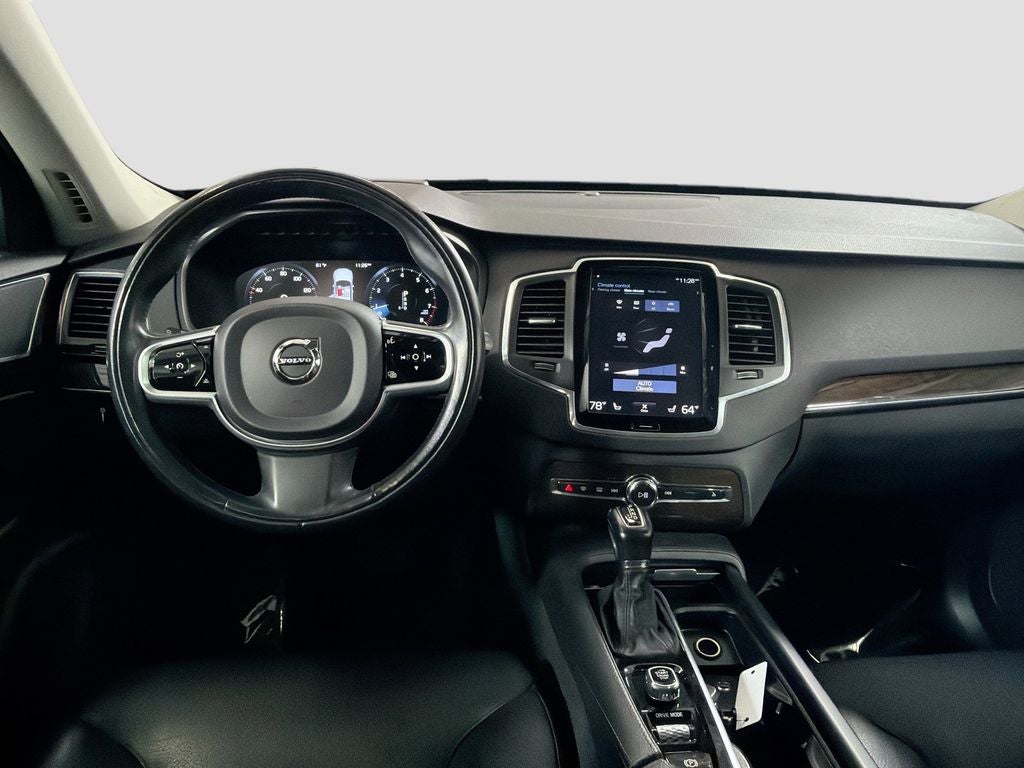2019 Volvo XC90 T6 Momentum